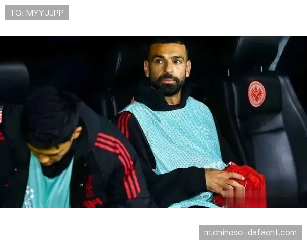 萨拉赫范戴克陷入低谷，利物浦应借鉴马奎尔与B费的自我救赎之道